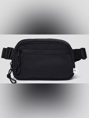 🆕GIRLS (Target)SMALL ADJUSTABLE FANNY PACK NWT ✨ COLOR IS BLACK ‼️‼️